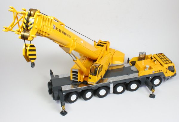 XCMG QAY200 Mobile Crane