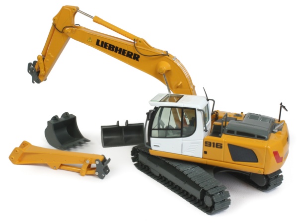Liebherr R916 with stick extension