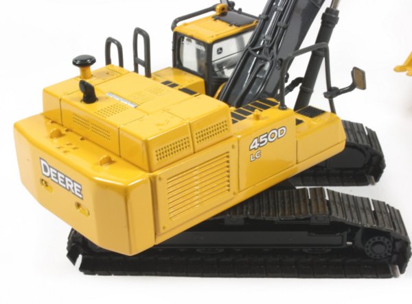 Deere 450D LC Tracked Excavator
