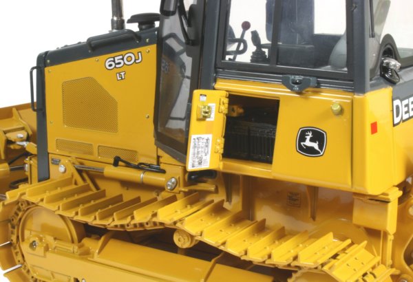 John Deere 650J Bulldozer