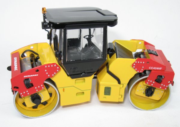 Dynapac CC424HF Tandem Drum Roller