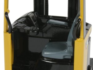 Caterpillar NR16N Reach Truck