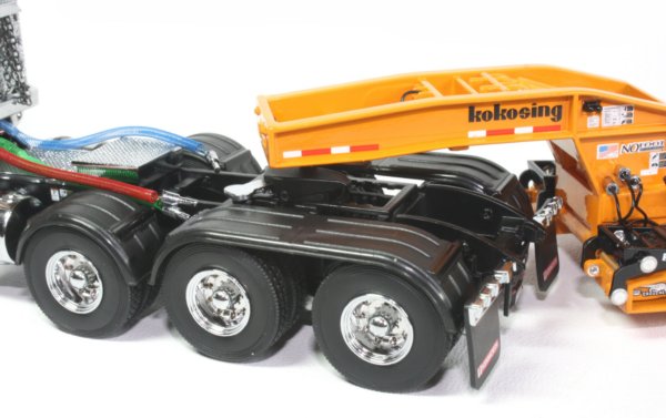 Kenworth T800 with Rogers lowboy and Volvo EC210 Excavator