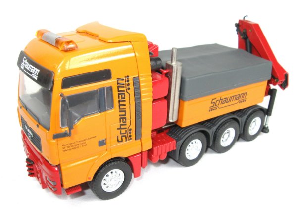 MAN TGA 8x4 Tractor with Palfinger Crane