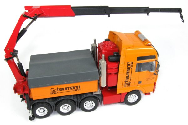 MAN TGA 8x4 Tractor with Palfinger Crane