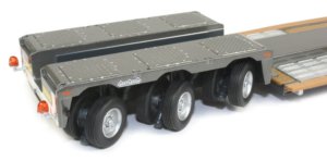 MAN TGX with Nooteboom 3-axle Pendel-X Trailer