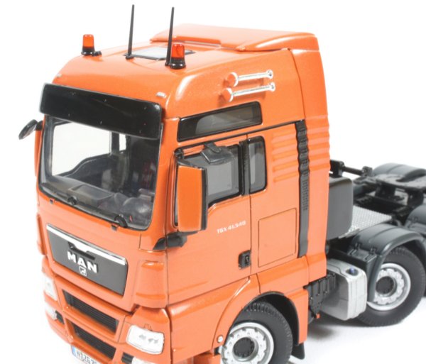 MAN TGX 8x4 Prime Mover