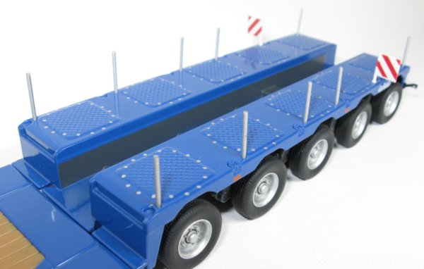 Scania R 8x4 with Nooteboom 5-axle Pendel X