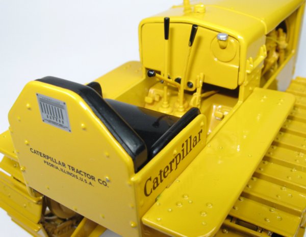 Caterpillar 22
