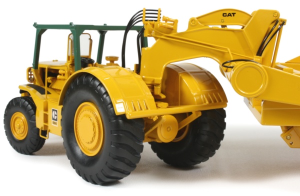 Caterpillar 666 Scraper "McCoy Version"