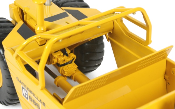 Caterpillar 666