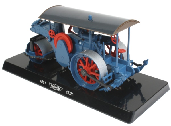 Hamm 1911 Diesel Roller
