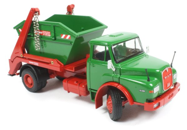 MAN HAK 15.200 Skip Truck