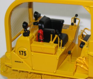 International Harvester 175C tracked loader