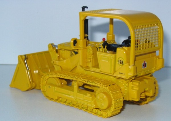 International Harvester 175C Tracked Loader