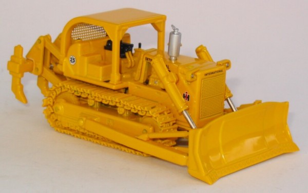 International Harvester TD25 Bulldozer