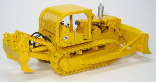 International TD25