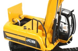 JCB JS220 with hammer
