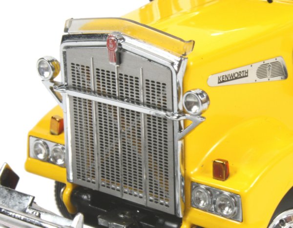 Kenworth T908 with Drake 8x4 Swindwing & 8x2 Dolly