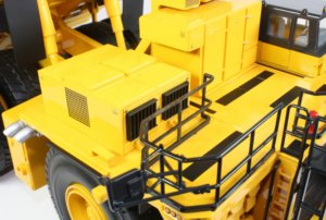 Komatsu 960E Mining Truck