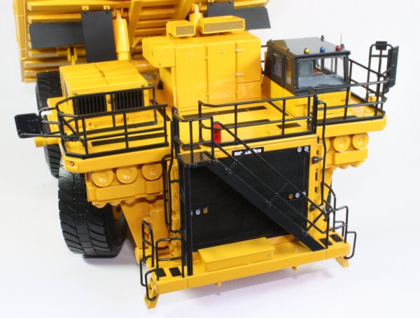 Komatsu 960E Mining Truck