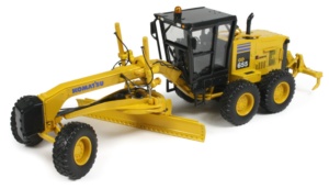 Komatsu GD655