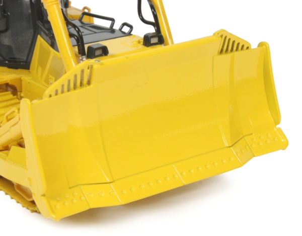 Komatsu D155AX-7 Bulldozer