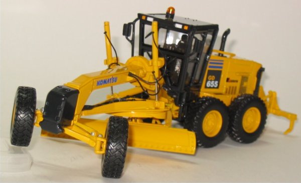 Komatsu GD655 Grader