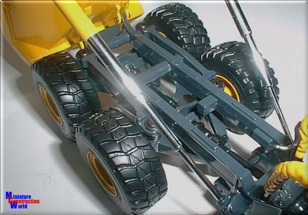 Komatsu HM400 Articulated Dumptruck