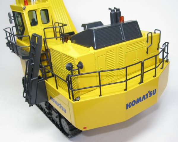 Komatsu PC2000 Excavator