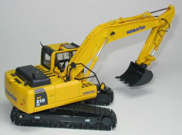 Komatsu PC210LC Tracked Excavator