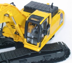 Komatsu PC300 Tracked Excavator