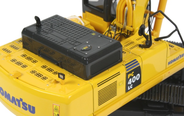 Komatsu PC400LC-8 Tracked Excavator