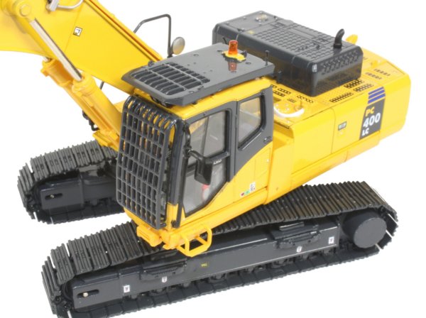 Komatsu PC400LC Tracked Excavator