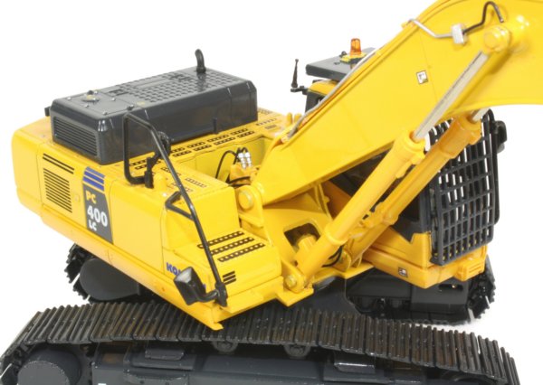 Komatsu PC400LC Tracked Excavator