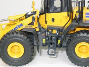 Komatsu WA470 Wheel Loader