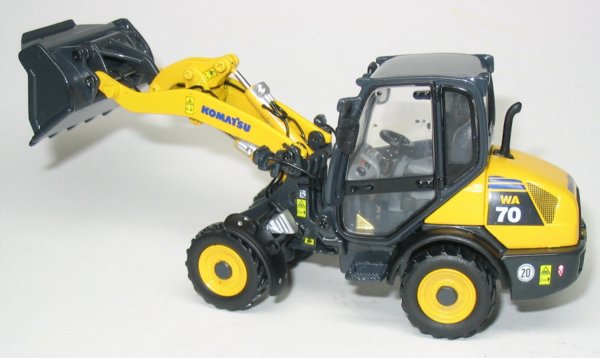Komatsu WA70 Wheel Loader