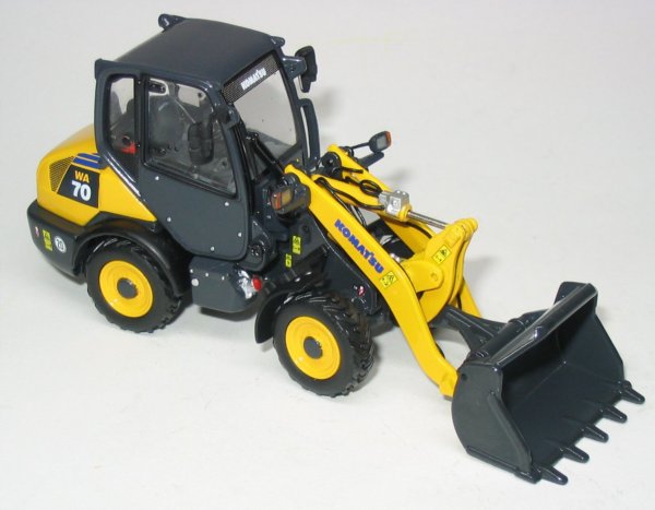 Komatsu WA70 Wheel Loader