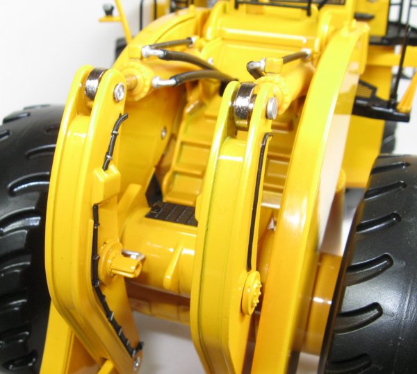 Letourneau L1850 with 55 cubic yard bucket