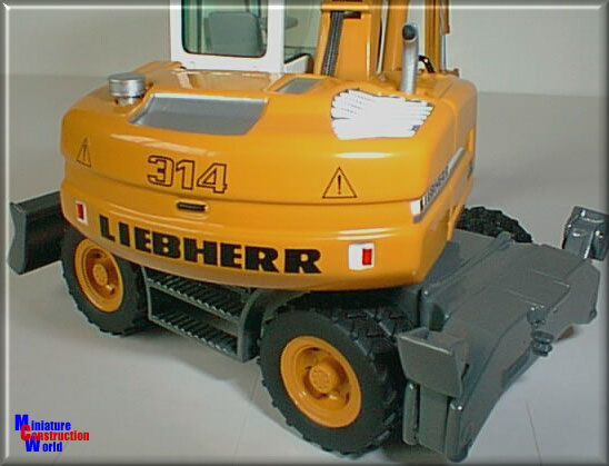 Liebherr A314 Wheeled Excavator by NZG