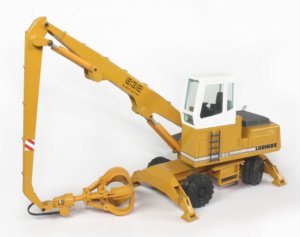 Liebherr A932 Material Handler