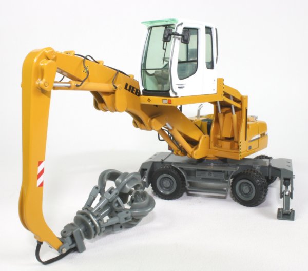 Liebherr A316 Wheeled Excavator