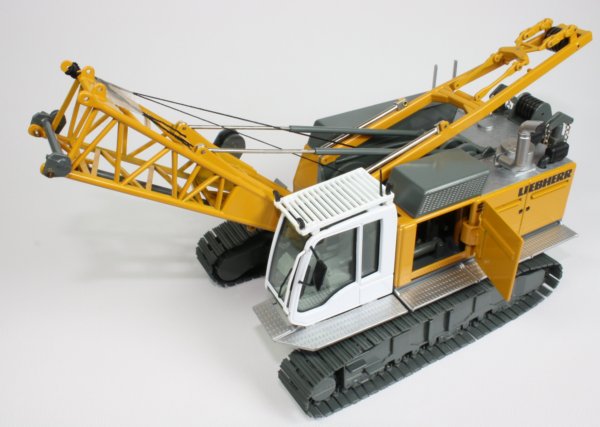 Liebherr HS855HD Crawler Crane