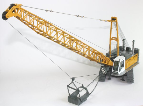 Liebherr HS855HD Crawler Crane