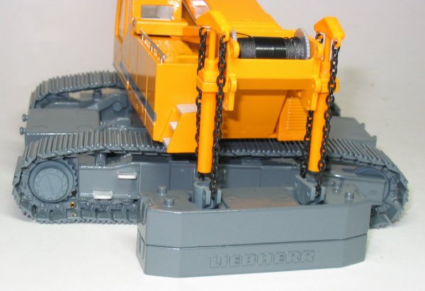Liebherr LTR1100 Tracked Telescopic Crane