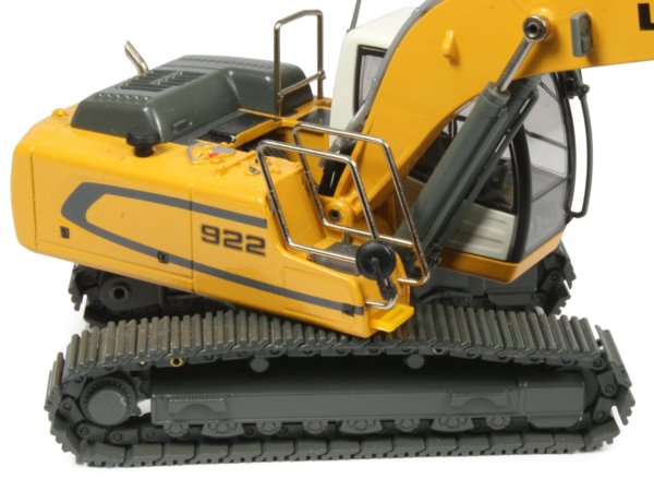 Liebherr R922 Tracked Excavator