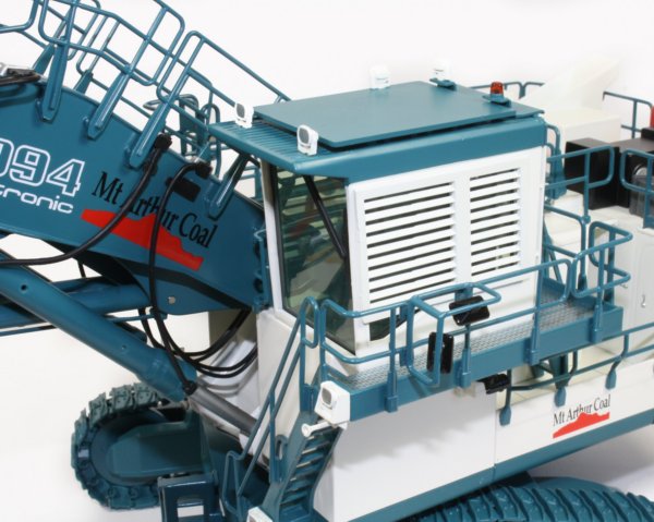 Liebherr R994B - Mt Arthur Coal