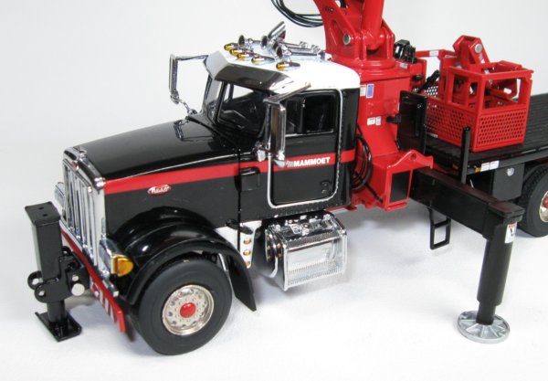 National 1300H in Mammoet livery