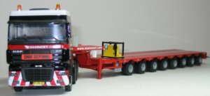 DAF 95 XF with 121-08 8-axle trailer