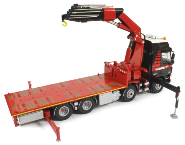 DAF CF85 Truck with Trailer